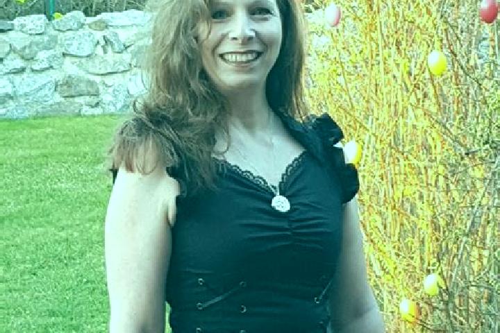 Zoey, 34 — Escort in Bernhardswald, Germany