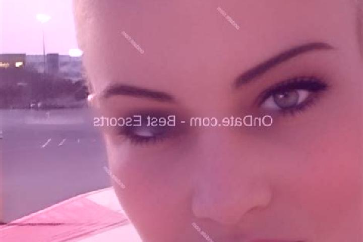 Zoey, 34 — Escort in Butterhuizen, Netherlands