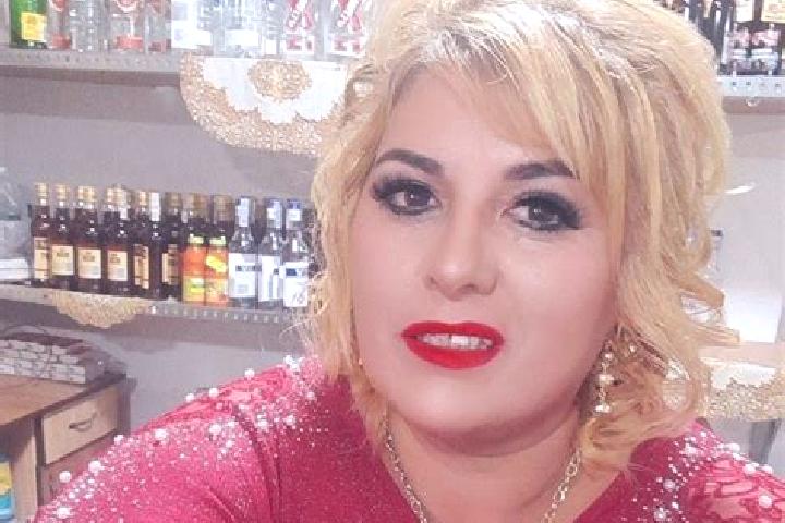 Zoey, 34 — Escort in Herla, Romania