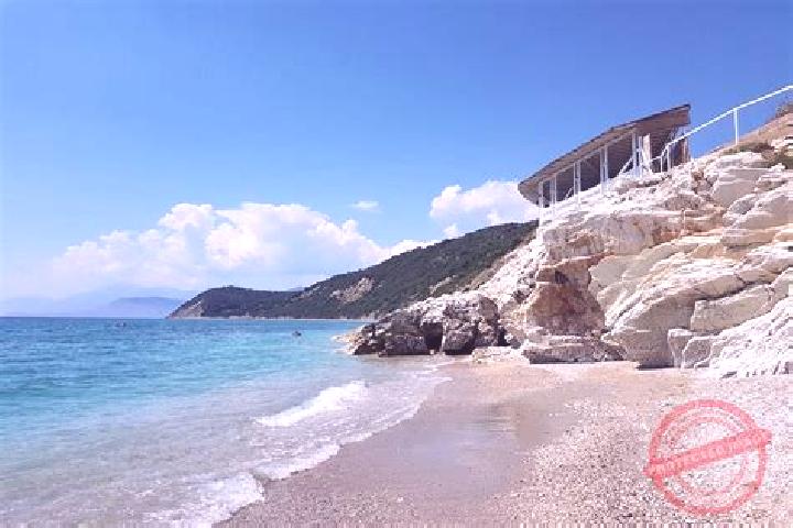 Zoey, 34 — Escort in Lukove, Albania