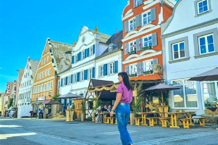 Zoey, 34 — Escort in Oettingen in Bayern, Germany
