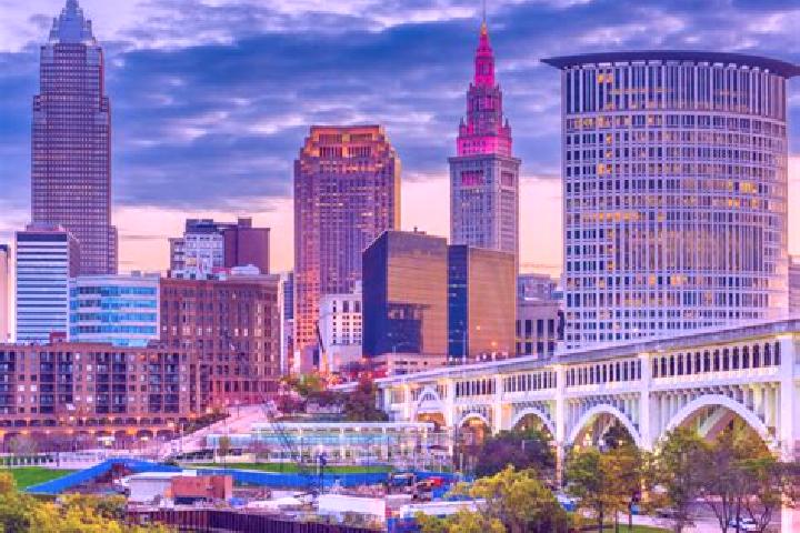 Zoey, 34 — Escort in Ohio City, United States