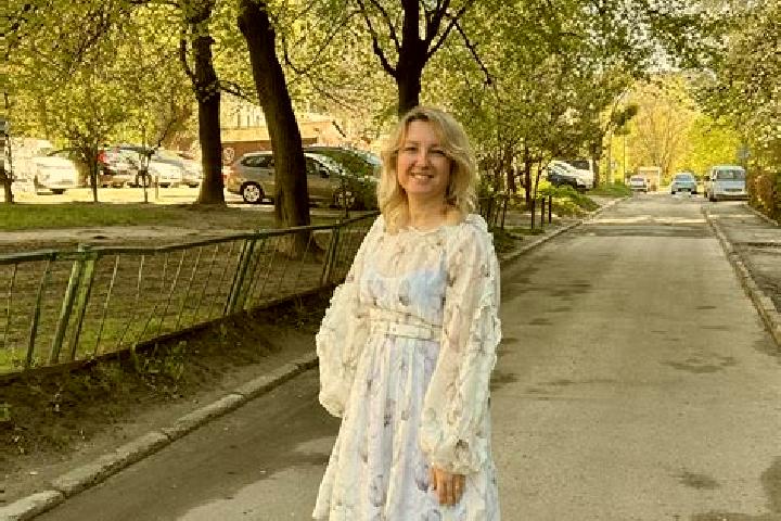 Zoey, 34 — Escort in Pustomyty, Ukraine