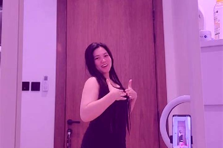 Zoey, 34 — Escort in Timbang Satu, Indonesia