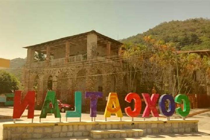 Zoey, 34 — Escort in Xalcuatla, Mexico