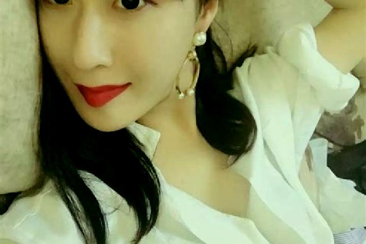 Zoey, 34 — Escort in Yingtan, China