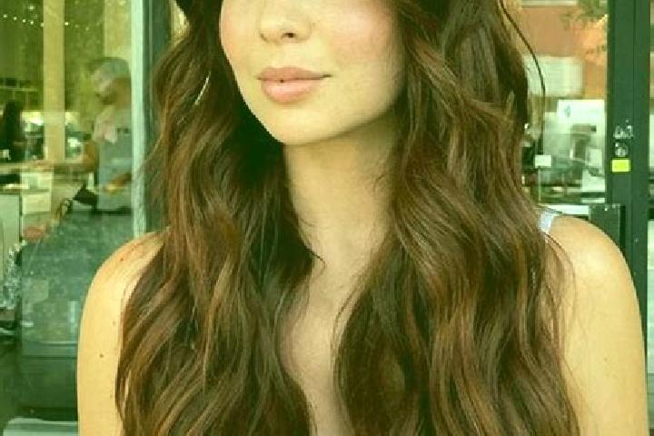 Zoey, 35, a auburn dark-eyed mixed companion based in Palo. Offering A-Level, Duos, OWO. Available for incall and outcall, overnight bookings available.