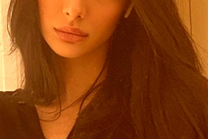 Zoey, 35, a black brown-eyed middle eastern companion based in Kondrat yevo. Offering Roleplay, Travel Companion, BDSM, Girlfriend Experience. Available for ...