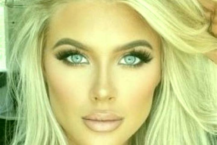 Zoey, 35, a platinum blonde hazel-eyed ebony companion based in Pehcevo. Offering Erotic Massage, Striptease, Dinner Date, Girlfriend Experience. Available f...