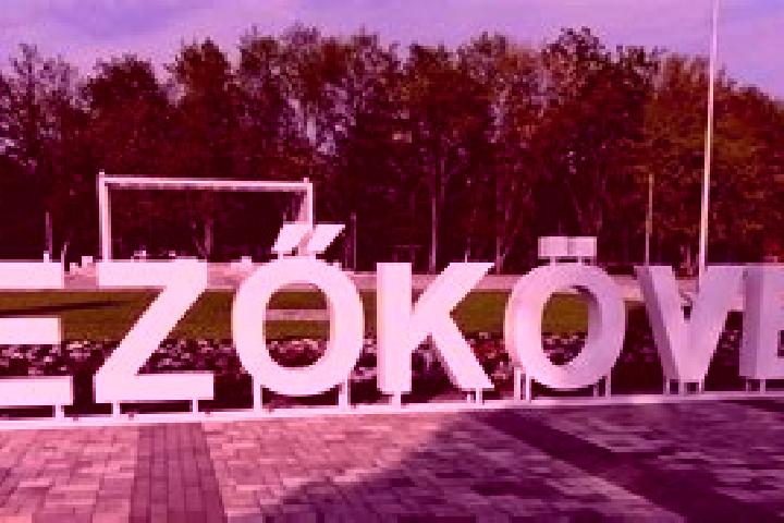 Zoey, 35 — Escort in Bekecs, Hungary
