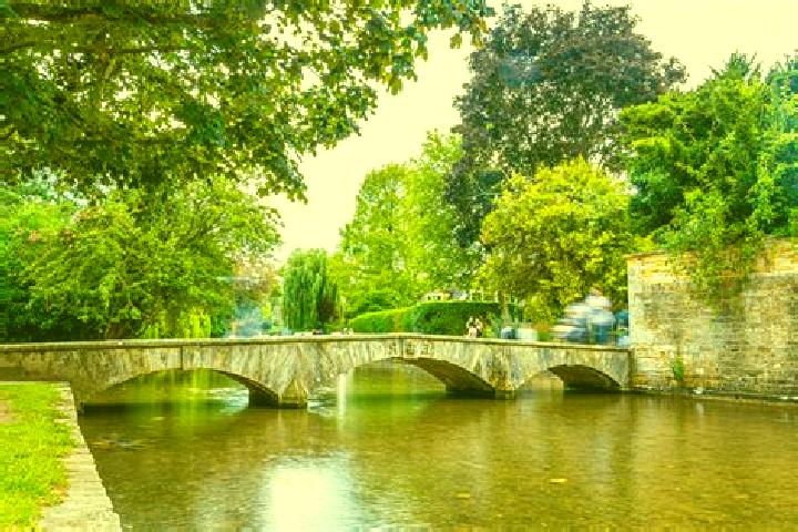 Zoey, 35 — Escort in Bourton on the Water, United Kingdom