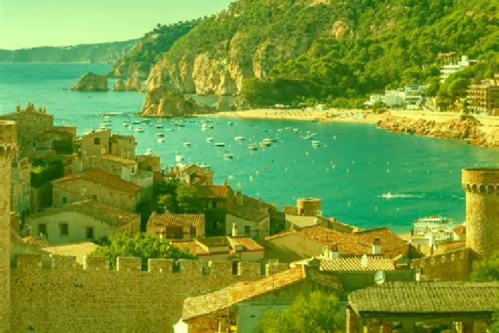 Zoey, 35 — Escort in Corgo, Spain
