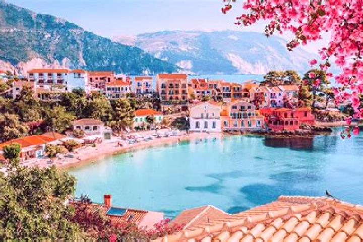 Zoey, 35 — Escort in Kato Almyri, Greece