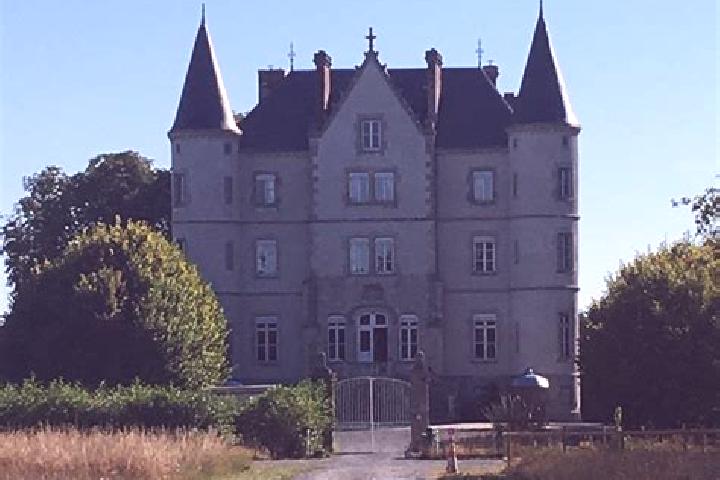 Zoey, 35 — Escort in Martigne-Briand, France