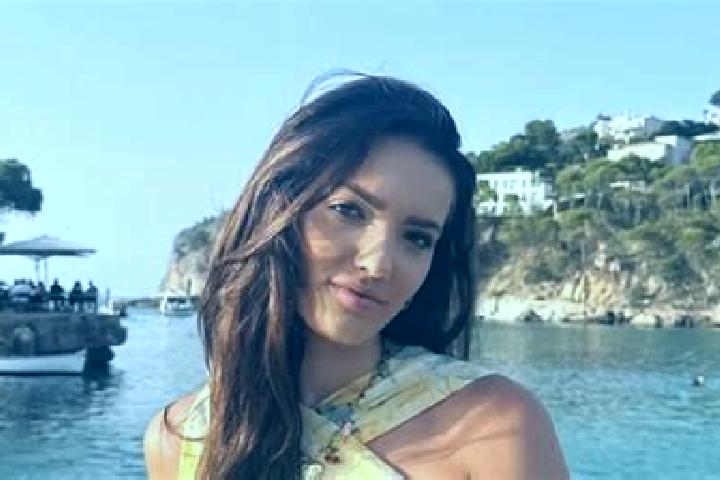 Zoey, 35 — Escort in Pien, Brazil