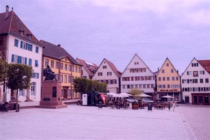 Zoey, 35 — Escort in Weil der Stadt, Germany