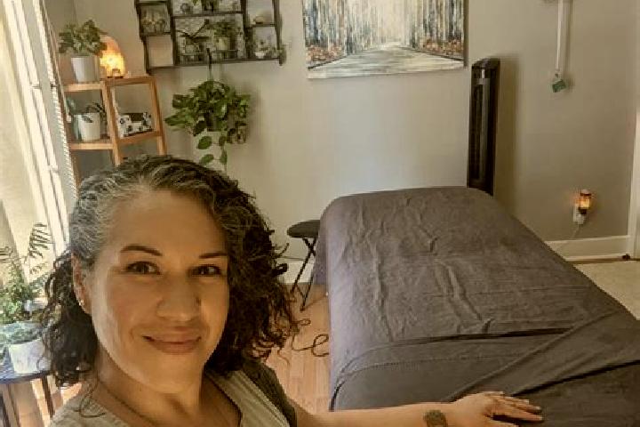 Zoey, 36, a auburn amber-eyed latina companion based in Fairgrove. Offering Erotic Massage, Tantra, Prostate Massage, Massage, 69. Available for incall and o...
