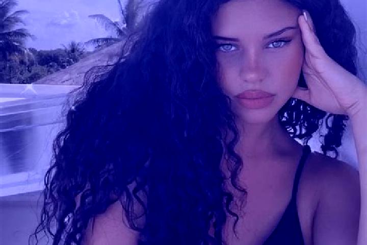 Zoey, 36, a black grey-eyed latina companion based in Butzbach. Offering Dinner Date, Tantra, Domination, CIM. Available for incall and outcall, overnight bo...