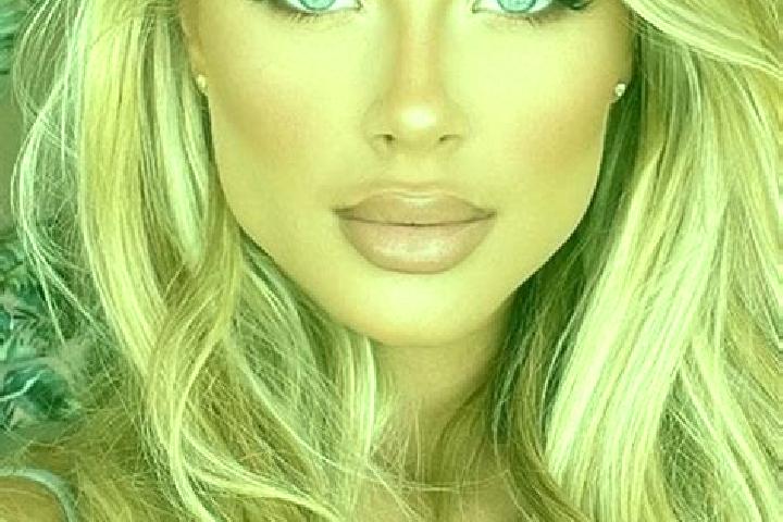 Zoey, 36, a blonde blue-eyed latina companion based in Engerwitzdorf. Offering Duos, GFE, Domination. Available for incall and outcall, day and evening dates.