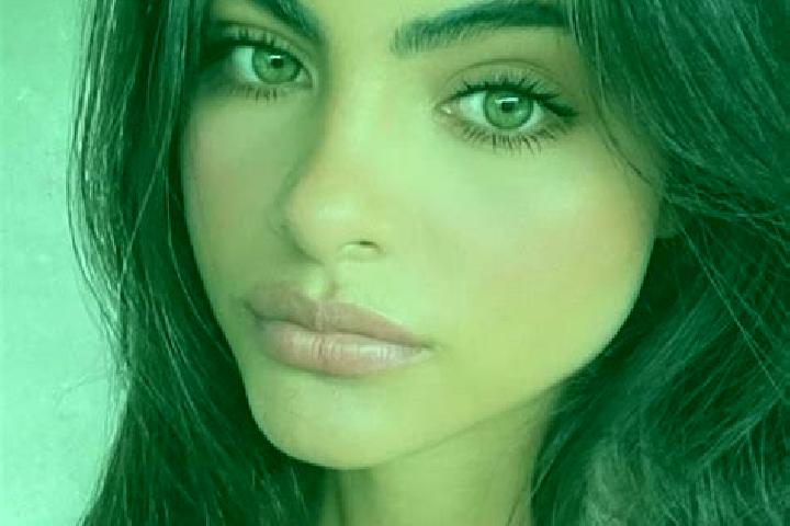 Zoey, 36, a brunette green-eyed mediterranean companion based in Hammar. Offering Deep French Kissing, Striptease, GFE. Available for incall and outcall, ove...