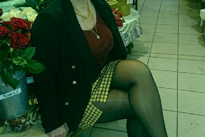 Zoey, 36 — Escort in Aspach-le-Bas, France