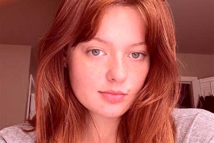 Zoey, 37, a auburn amber-eyed indian companion based in Lenin. Offering OWO, Party Girl, Domination, GFE. Available for incall and outcall, day and evening d...