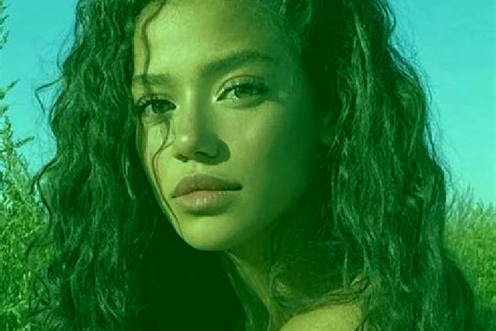 Zoey, 37, a black grey-eyed latina companion based in Metuchen. Offering Party Girl, GFE, A-Level, Girlfriend Experience, Tantra. Available for incall and ou...