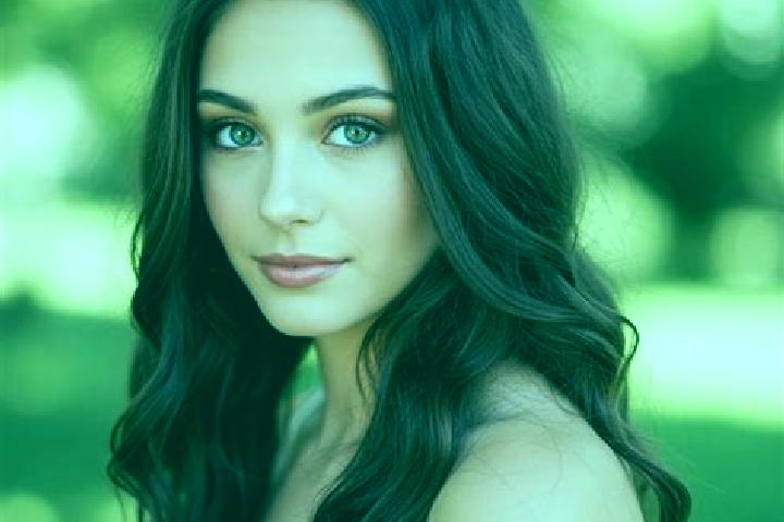 Zoey, 37, a brunette hazel-eyed caribbean companion based in Waterval. Offering Dinner Date, GFE, Erotic Massage, Roleplay. Available for incall and outcall,...