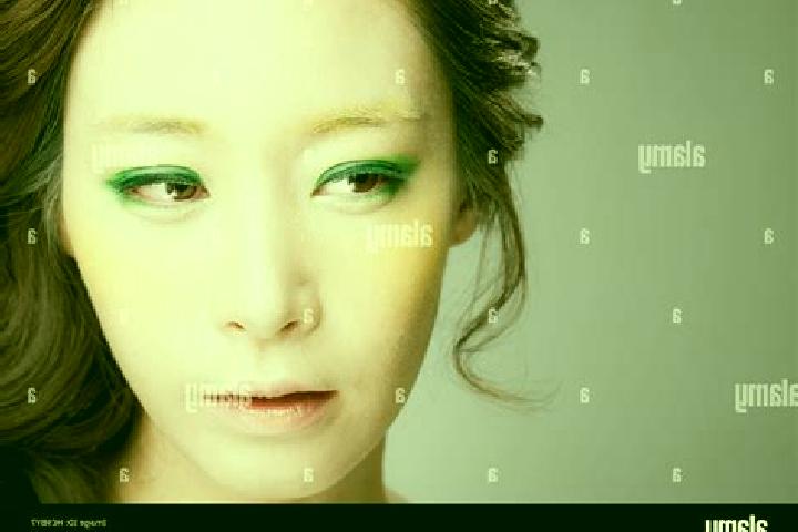 Zoey, 37, a red green-eyed asian companion based in Telumbung. Offering Couples, Roleplay, Striptease. Available for incall and outcall, day and evening dates.