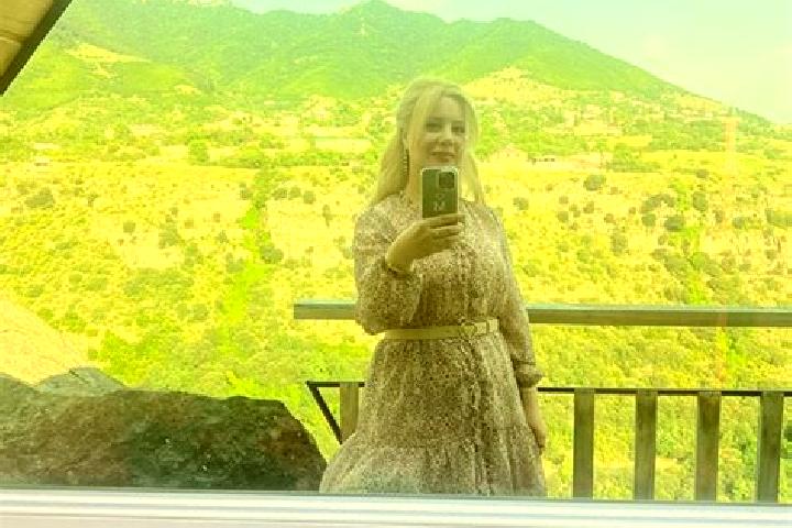 Zoey, 37 — Escort in Alaverdi, Armenia