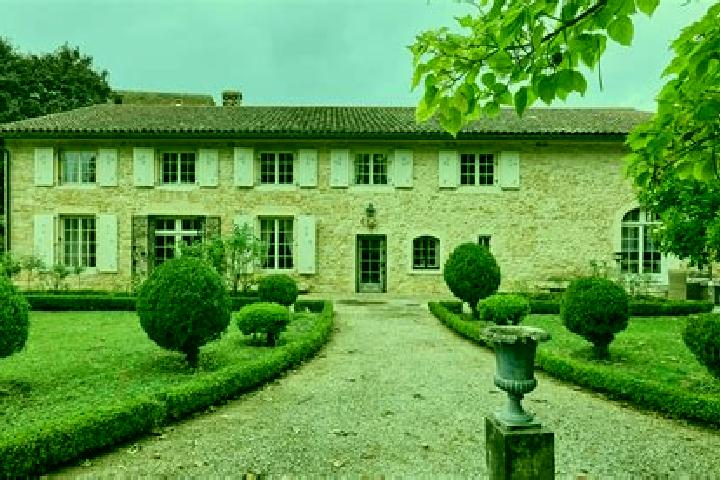 Zoey, 37 — Escort in Cuiseaux, France