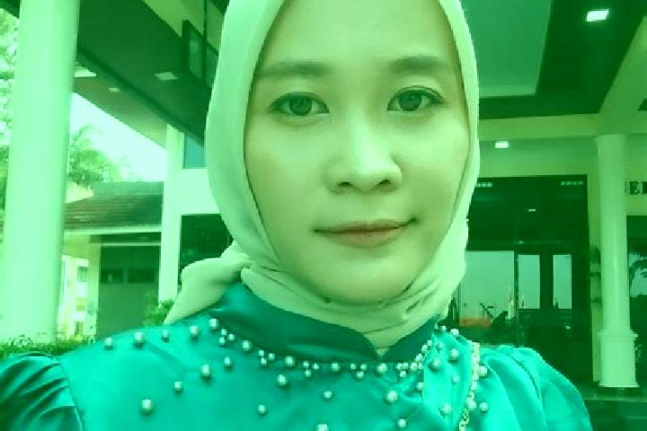 Zoey, 37 — Escort in Kasreman Wetan, Indonesia