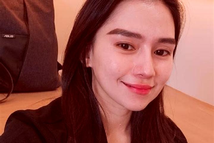 Zoey, 37 — Escort in Malibago, Philippines