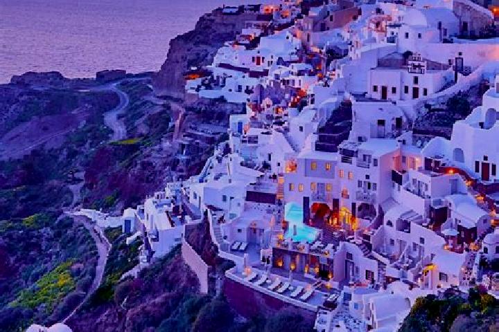 Zoey, 37 — Escort in Neochorouda, Greece