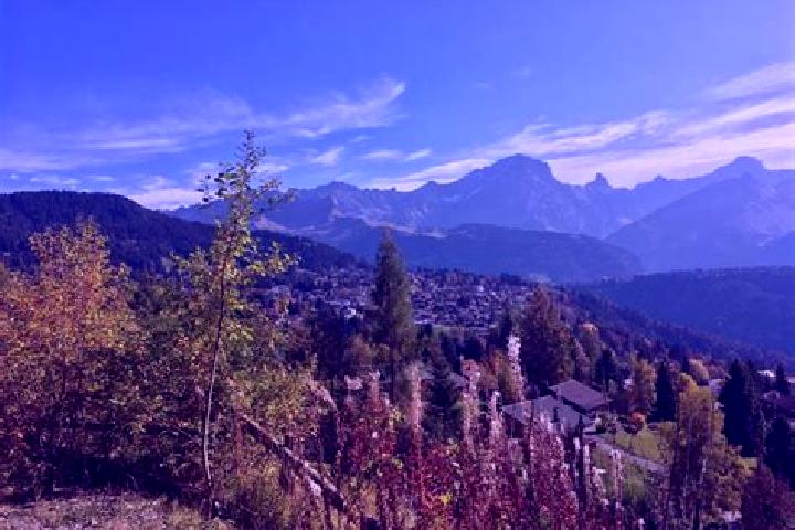 Zoey, 37 — Escort in Villars, France