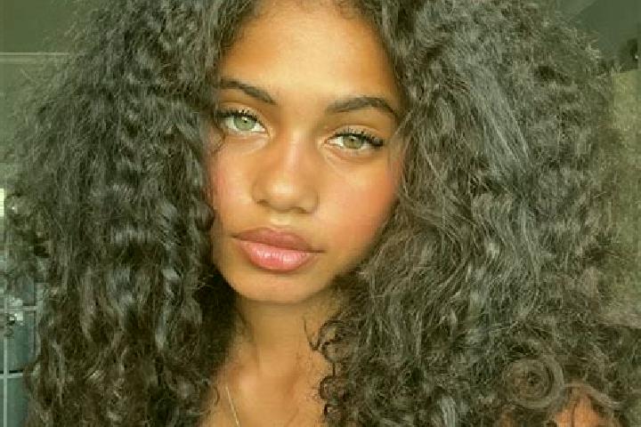 Zoey, 38, a auburn blue-eyed ebony companion based in Agua Fria. Offering GFE, OWO, BDSM, Roleplay. Available for incall and outcall, overnight bookings avai...