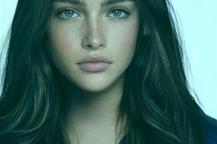 Zoey, 38, a brunette blue-eyed caucasian companion based in Montignoso. Offering Dinner Date, Striptease, 69. Available for incall and outcall, day and eveni...