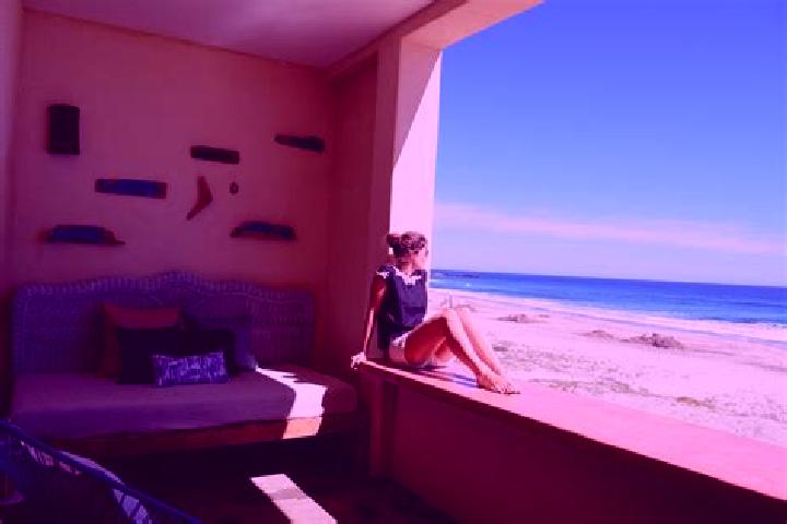 Zoey, 38, a brunette grey-eyed caribbean companion based in Todos Santos. Offering GFE, Roleplay, 69, Striptease. Available for incall and outcall, overnight...