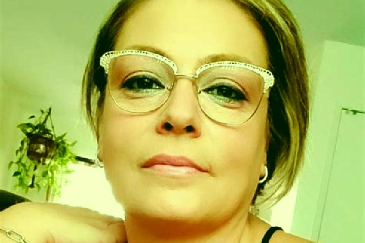 Zoey, 38 — Escort in Farina, United States