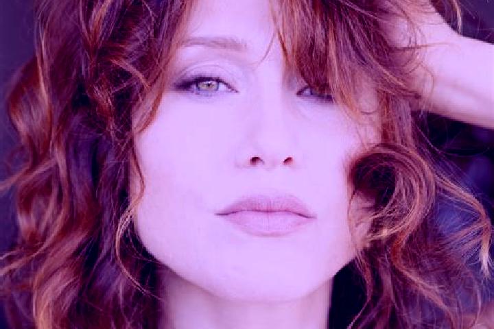 Zoey, 38 — Escort in Pessione, Italy