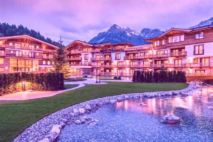 Zoey, 38 — Escort in Scheffau am Tennengebirge, Austria