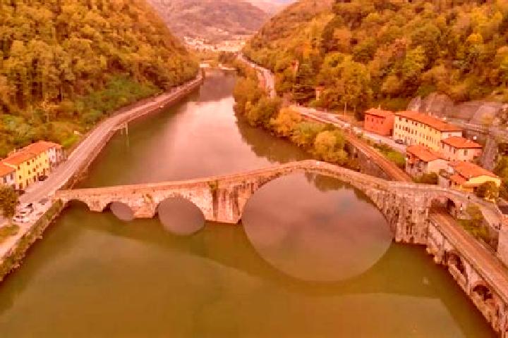 Zoey, 39, a blonde amber-eyed slavic companion based in Borgo a Mozzano. Offering OWO, BDSM. Available for incall and outcall, day and evening dates.