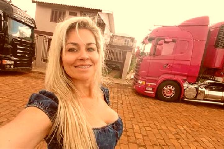Zoey, 39 — Escort in Orobo, Brazil